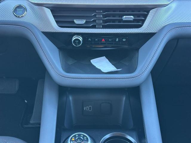 New 2026 Agate Black Metallic Ford Active image 9