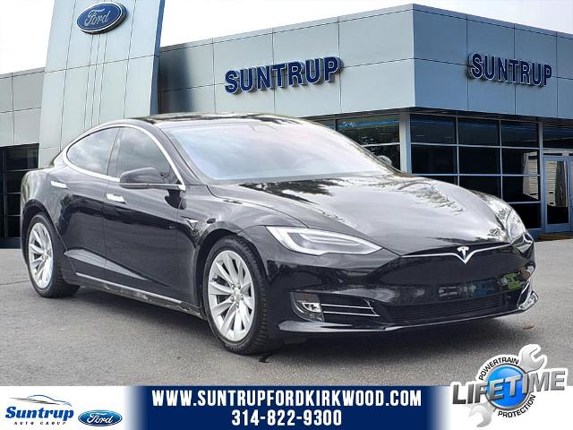 2017 Tesla Model S 90D