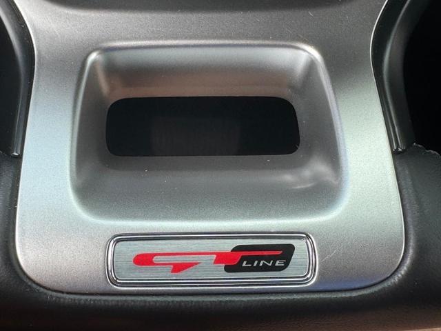 Used 2022 Wolf Gray Kia  image 19