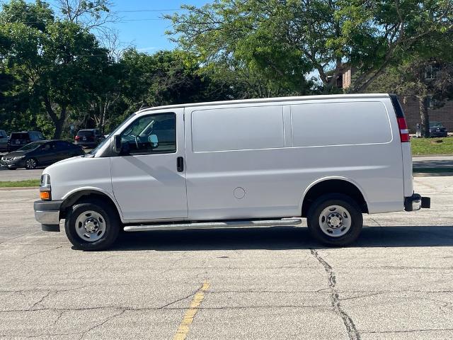 Used 2024 Chevrolet Express Cargo Work Van with VIN 1GCWGAFP1R1210064 for sale in Kansas City