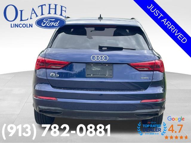 Used 2022 Audi Q3 Premium with VIN WA1AUCF36N1005453 for sale in Kansas City
