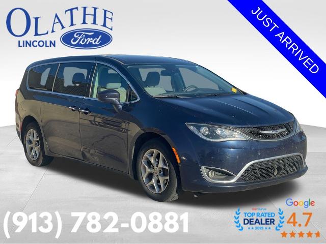 Used 2020 Chrysler Pacifica Touring with VIN 2C4RC1FG0LR102028 for sale in Kansas City