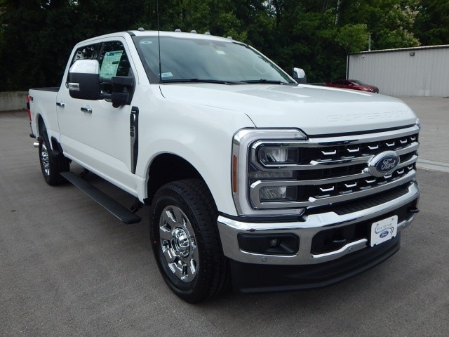 2025 Ford Super Duty F-350 SRW LARIAT
