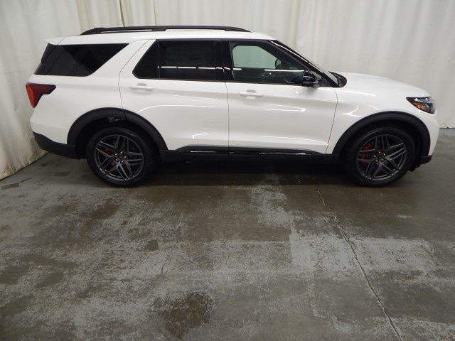 New 2025 Ford Explorer ST