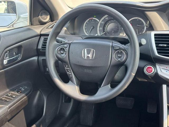 Used 2014 Alabaster Silver Metallic Honda  image 13