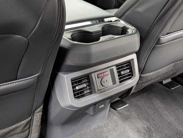 New 2026 Glacier Gray Metallic Tri-Coat Ford F-250® Lariat® image 58