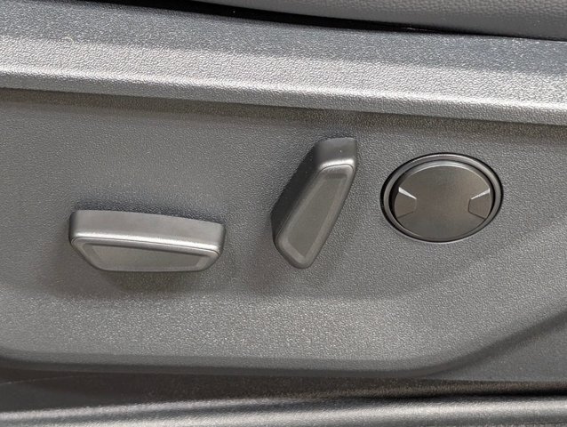 New 2026 Agate Black Metallic Ford F-250® Lariat® image 53