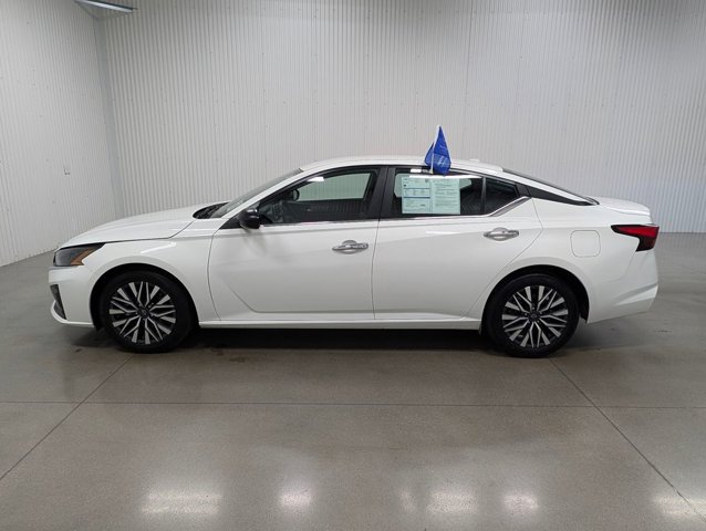 2025 Nissan Altima