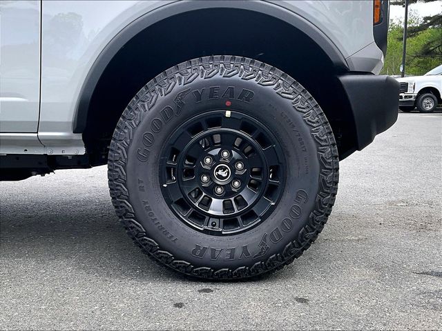 New 2026 Avalanche Gray Ford Base image 13
