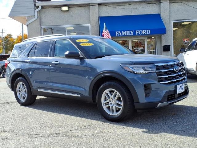 2025 Ford Explorer