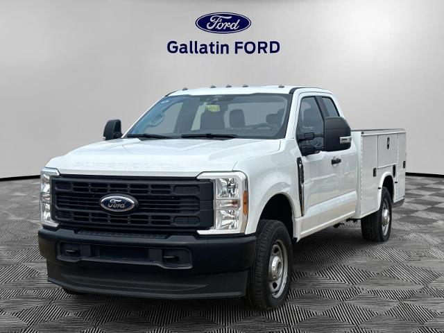 2025 Ford Super Duty F-350 SRW XL