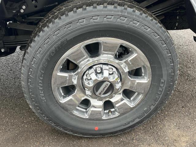 New 2024 Ford Super Duty F-350 SRW LARIAT