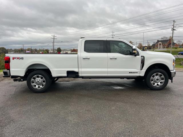 New 2024 Ford Super Duty F-350 SRW LARIAT