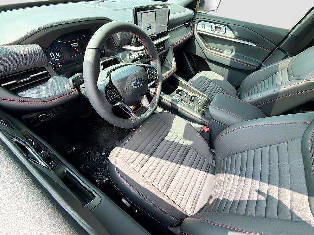 New 2026 Star White Metallic Tri-Coat Ford ST-Line image 6