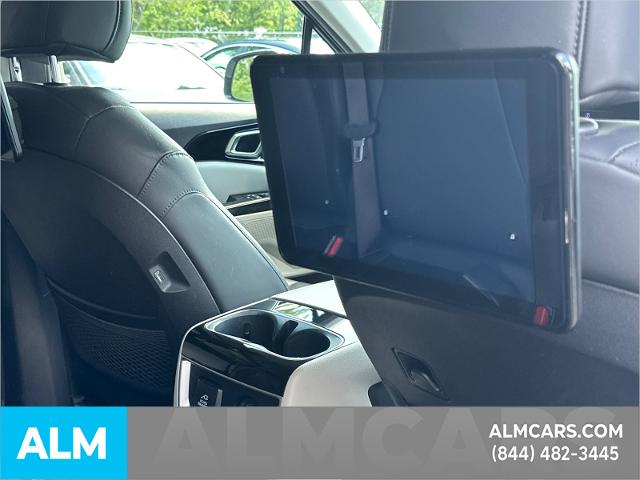 Used 2022 Ceramic Silver Kia  image 18