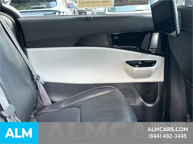 Used 2022 Ceramic Silver Kia  image 20