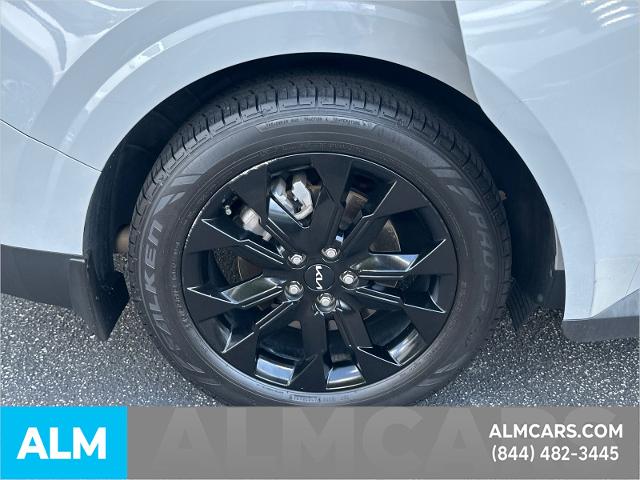 Used 2022 Ceramic Silver Kia  image 21