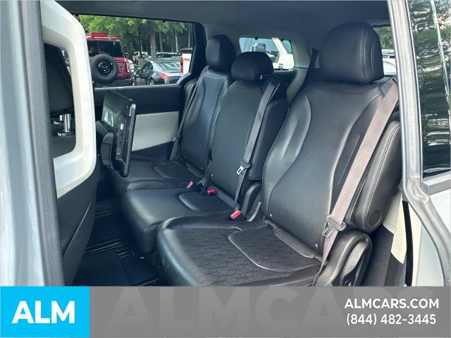 Used 2022 Ceramic Silver Kia  image 26
