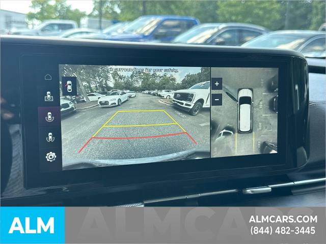 Used 2022 Ceramic Silver Kia  image 35