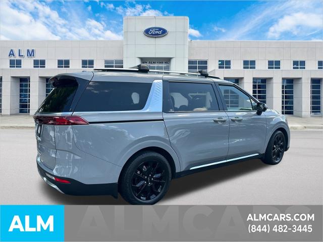 Used 2022 Ceramic Silver Kia  image 5