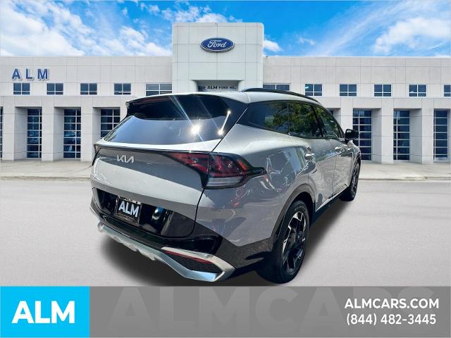 Used 2023 Wolf Gray Kia  image 5