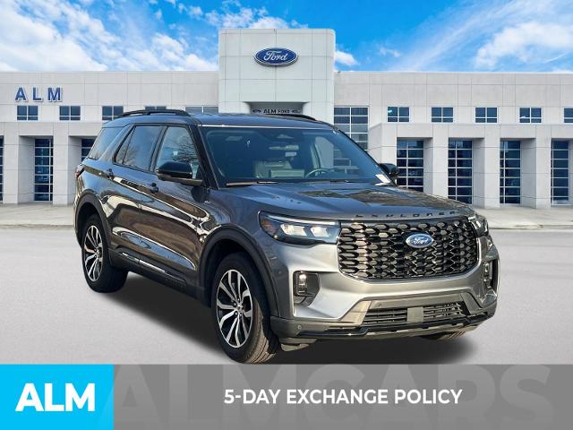 Used 2025 Gray Metallic Ford  image 3