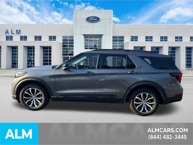 Used 2025 Gray Metallic Ford  image 9