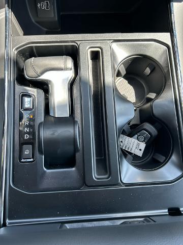2025 Ford F-150 Lightning Flash - Photo 45