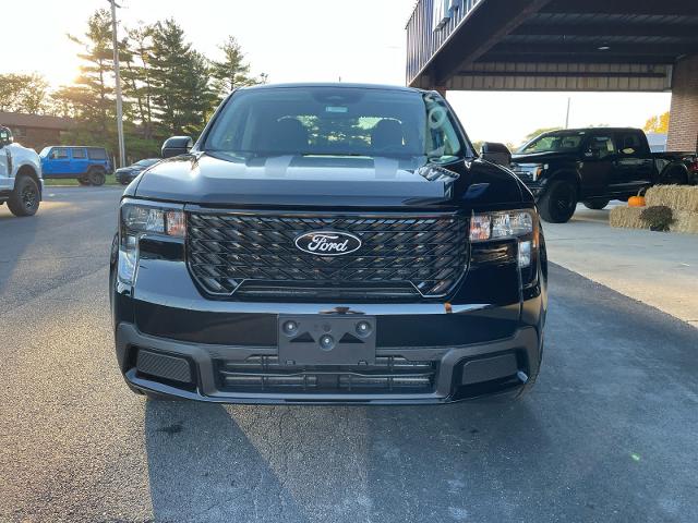 New 2025 Shadow Black Ford XLT image 44