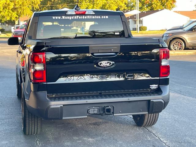 New 2025 Shadow Black Ford XLT image 45