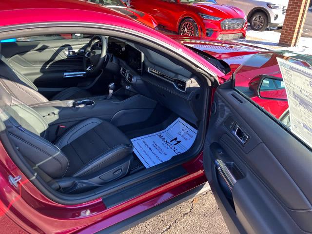 New 2026 Molten Magenta Metallic Tinted Clearcoat Ford GT Premium Fastback image 44