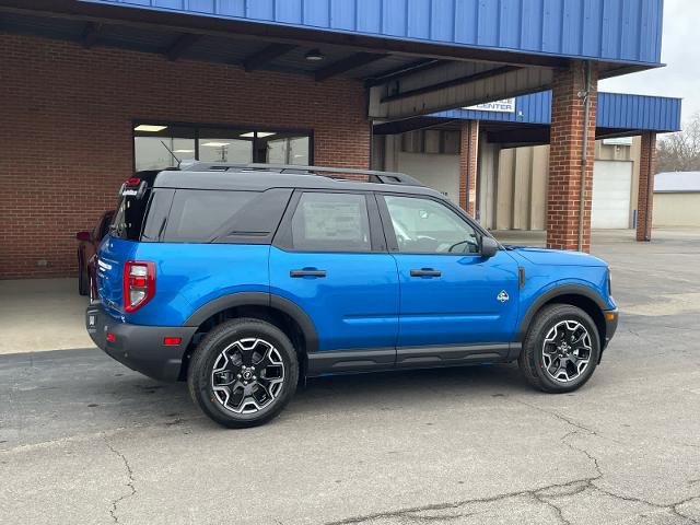 New 2026 Velocity Blue Metallic Ford Outer Banks® image 25