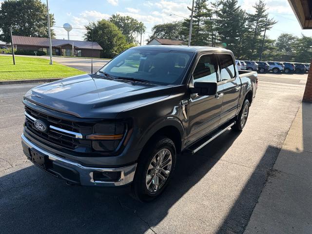 New 2026 Carbonized Gray Metallic Ford XLT image 25