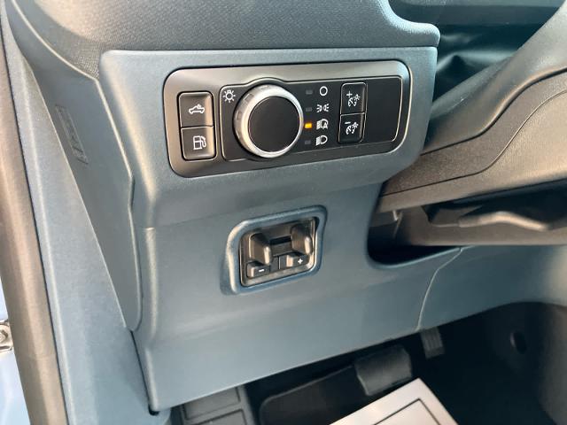 New 2026 Azure Gray Metallic Tri-Coat Ford XLT image 42