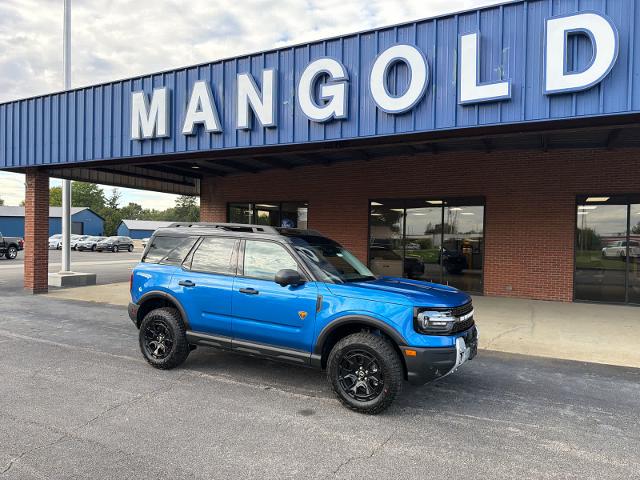 New 2026 Velocity Blue Metallic Ford Badlands® image 19