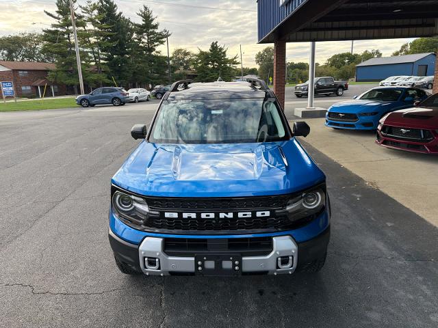 New 2026 Velocity Blue Metallic Ford Badlands® image 21
