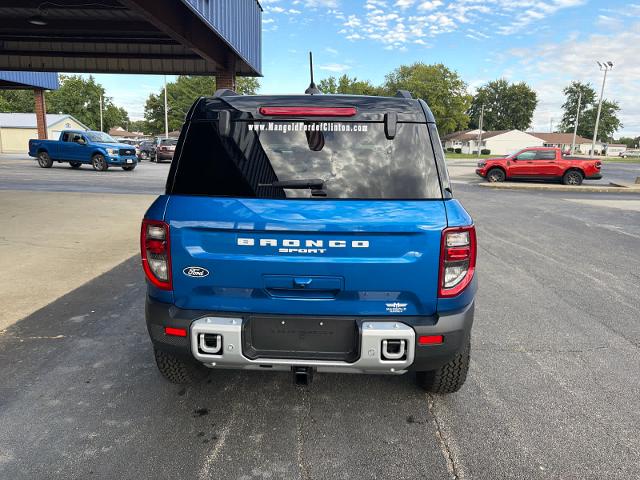 New 2026 Velocity Blue Metallic Ford Badlands® image 25