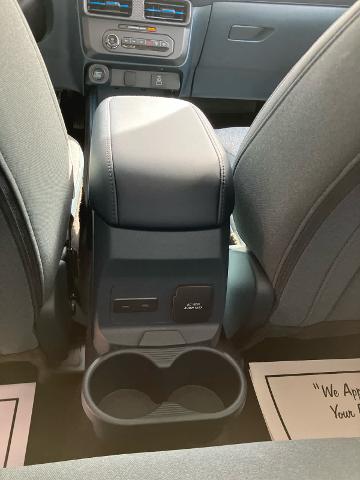 New 2026 Oxford White Ford XLT image 47