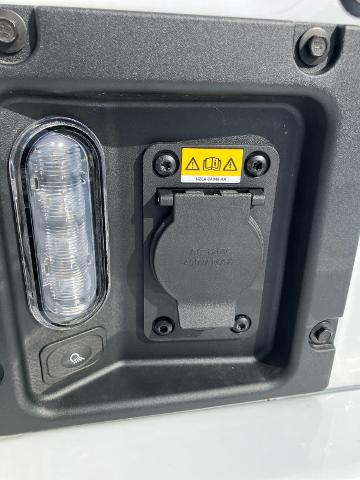 New 2026 Oxford White Ford XLT image 51