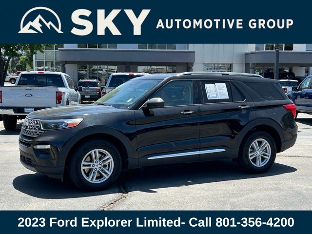 2023 Ford Explorer