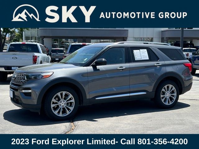 2023 Ford Explorer