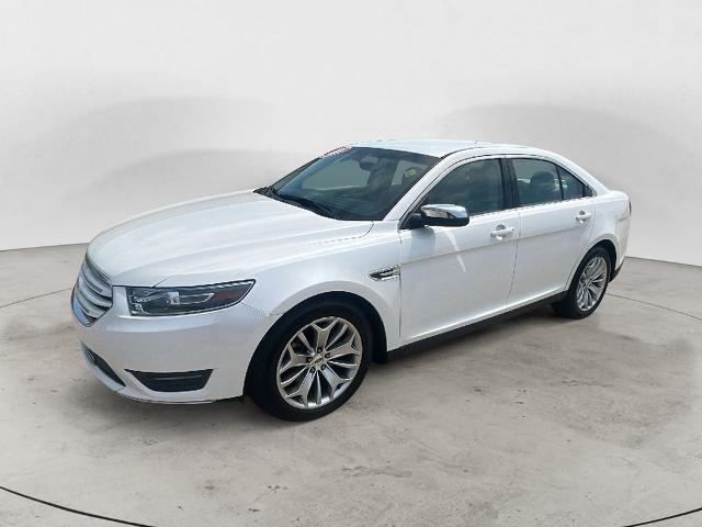 2016 Ford Taurus