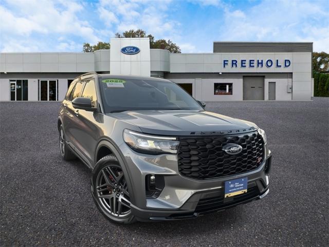 2025 Ford Explorer