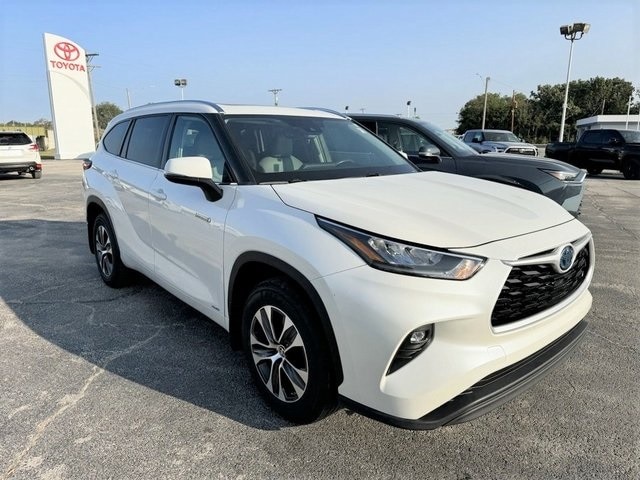 2020 Toyota Highlander Hybrid XLE