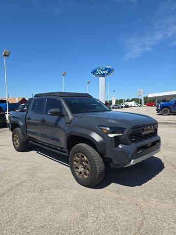 2024 Toyota Tacoma Hybrid Trailhunter