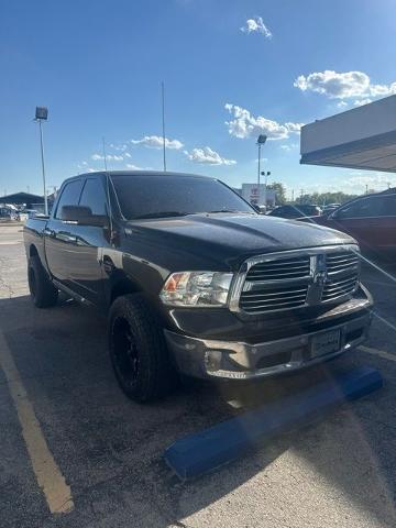 2015 RAM 1500 SLT