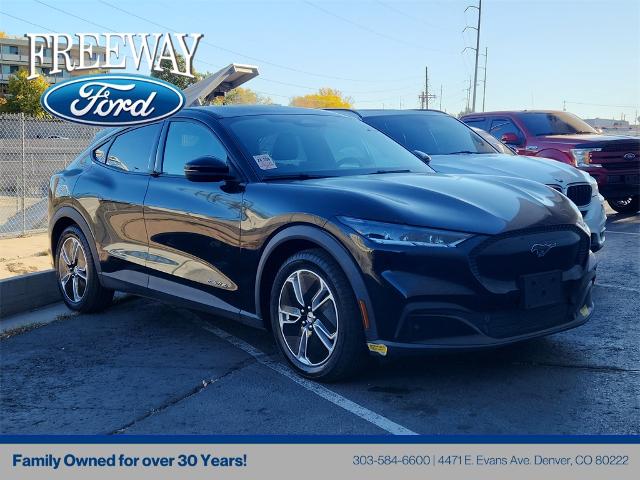 2022 Ford Mustang Mach-e