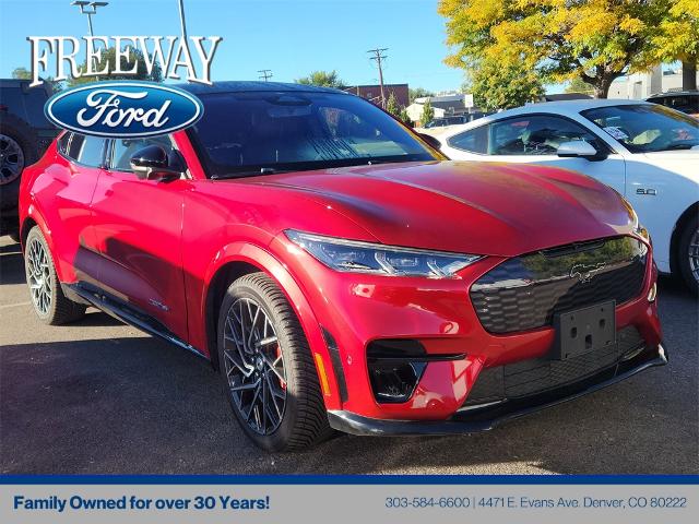 2022 Ford Mustang Mach-e