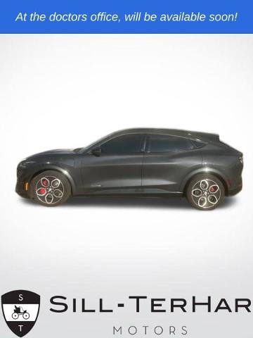 2022 Ford Mustang Mach-e