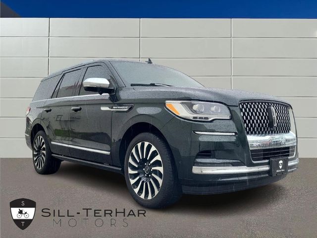 2022 Lincoln Navigator Black Label